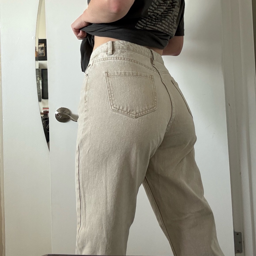 Cream High Waisted Loose fitting Jeans from Misguided